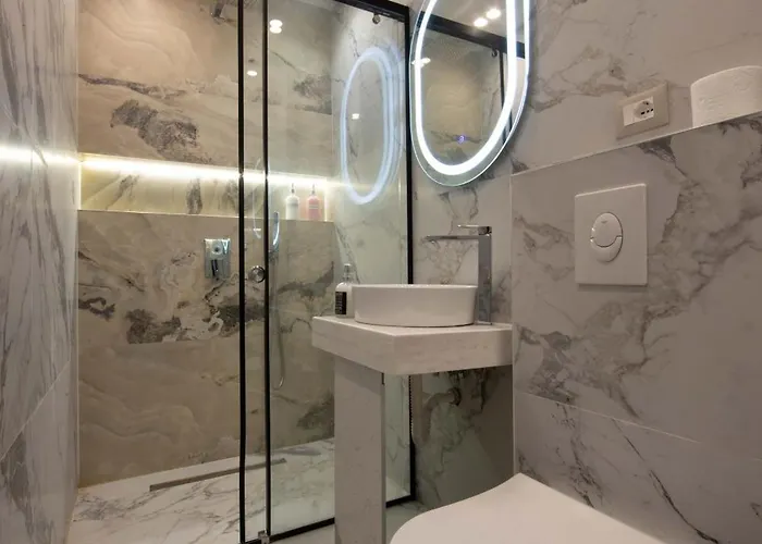 招待所 Niki's 地拉那