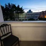 Niki's